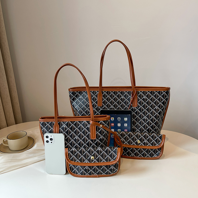 Tote Bag Shopping Bag Classic  - огляд і ціна Luxury Bags Goyard