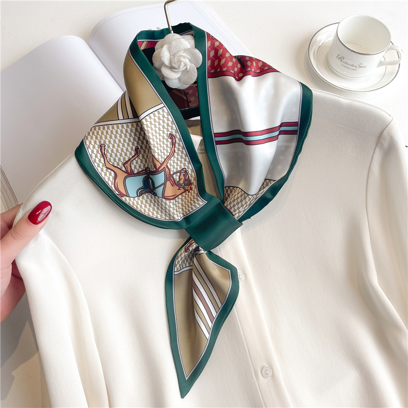 Luxury Spring Summer Ear Silk  - огляд і ціна Luxury Bags Korea