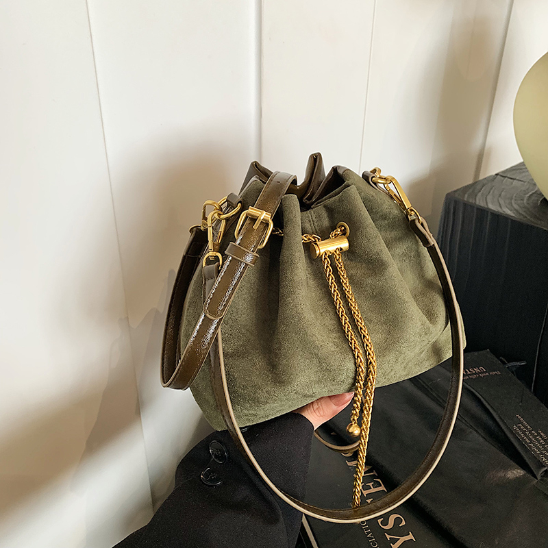 Soft Commuting Crossbody Bags  - огляд і ціна Bucket Bag Suede