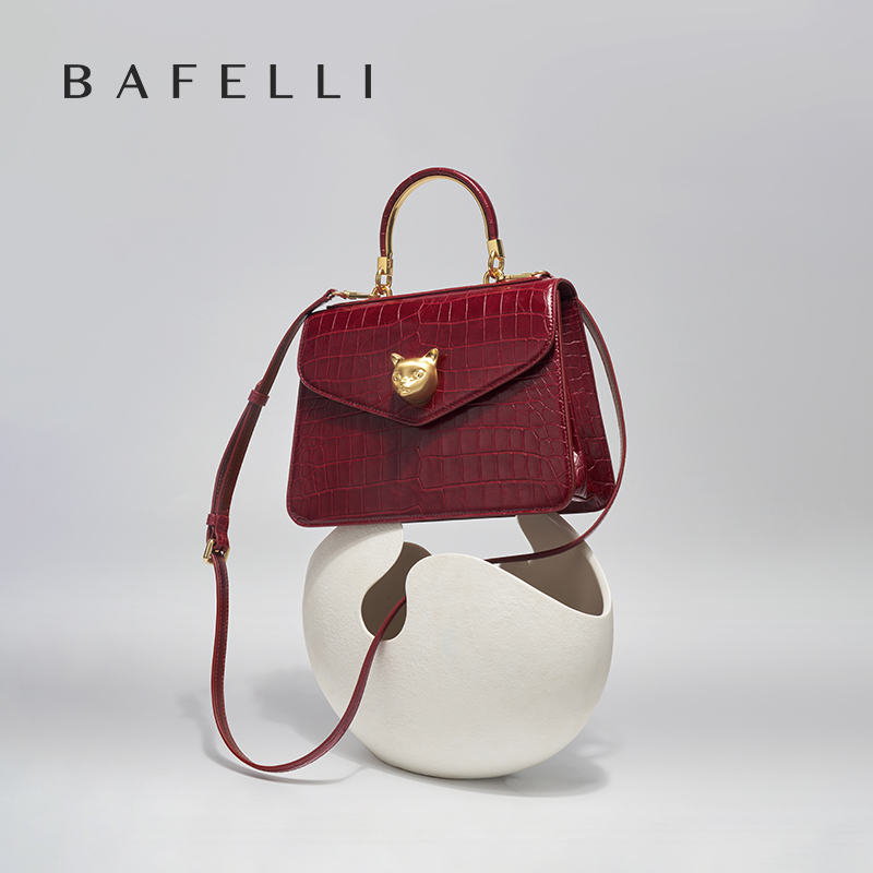 2026 BAFELLI CAT WOMEN'S NEW C - огляд і ціна Luxury Bags Women Brands