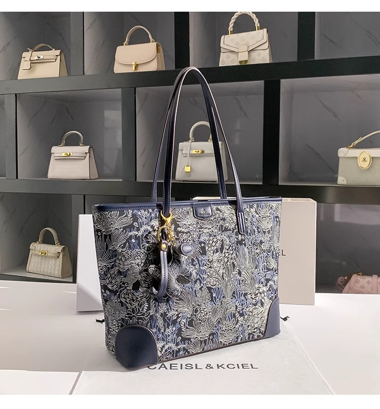 Large Capacity Blue Color Embr - огляд і ціна Bucket Bag Suede