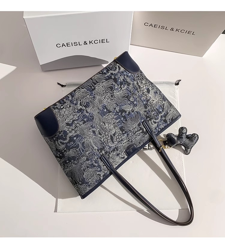 Large Capacity Blue Color Embr - огляд і ціна Bucket Bag Suede