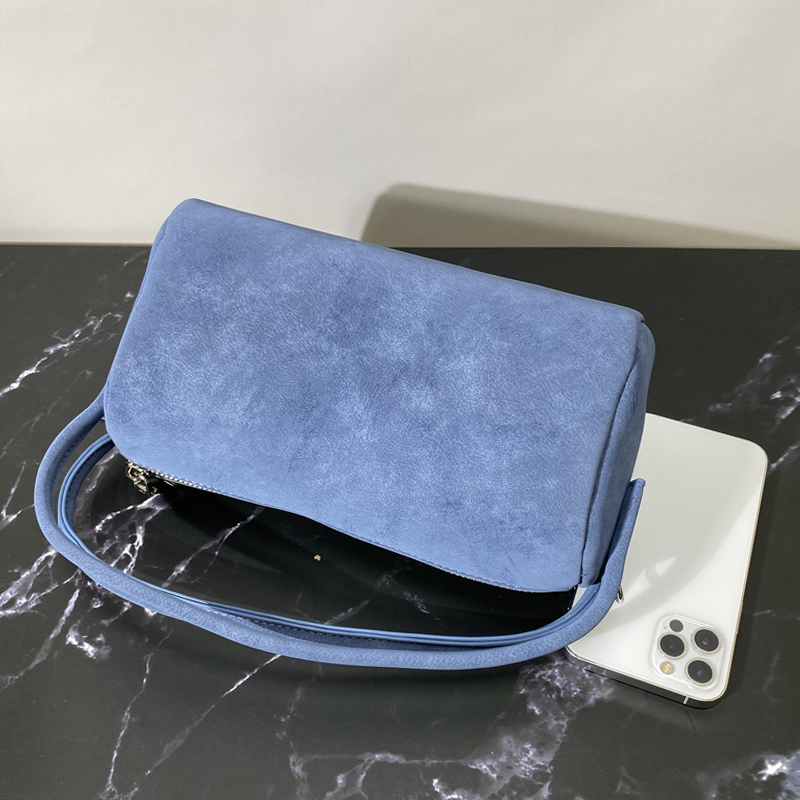 Korean Casual Small Pillow Bag - огляд і ціна Luxury Bags Korea