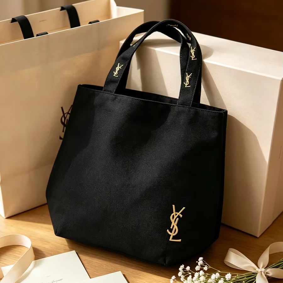 Yves Saint Laurent YSL’s Bag M - огляд і ціна Luxury Tote Bags Ysl