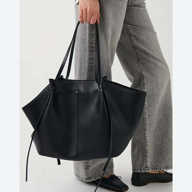 2026 Women's Summer Large Capa - огляд і ціна Luxury Bags Korea